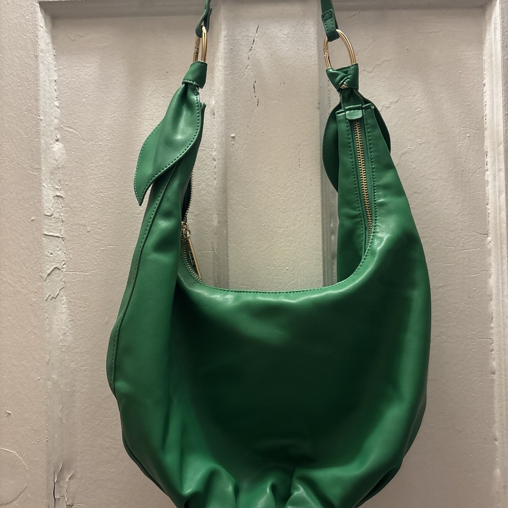House Of Want Green Hobo Purse‎ Excellent Used Condition 16 X 10"